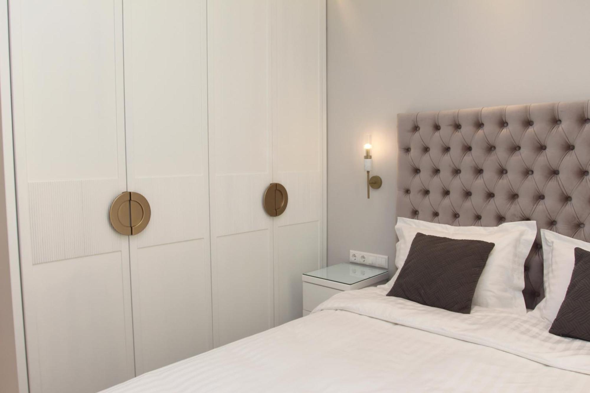 Central Metropolis Luxury Living Atina Dış mekan fotoğraf