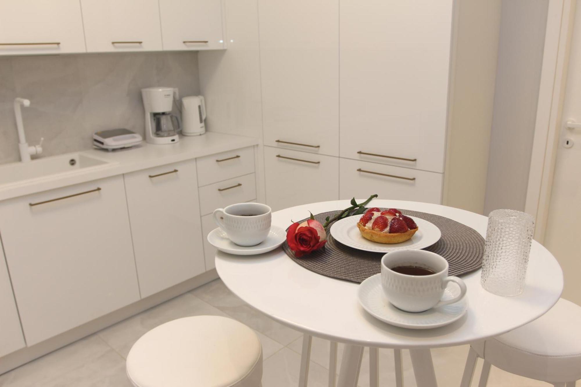 Central Metropolis Luxury Living Atina Dış mekan fotoğraf